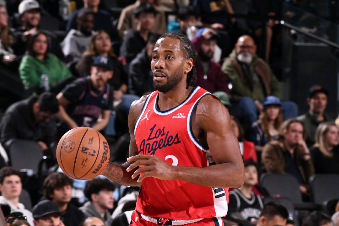 球友会-15胜3负，37分大胜！伦纳德32.1分同期第一，泰伦·卢豪言即将成真